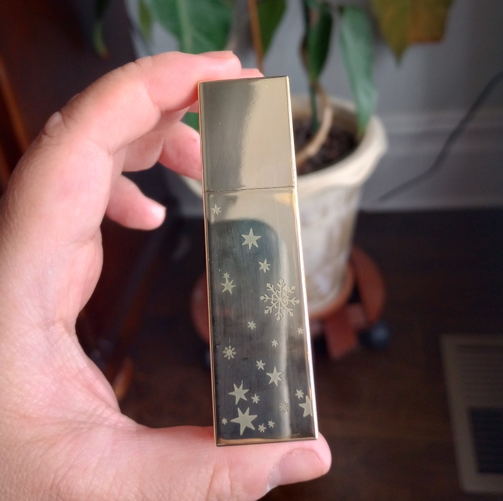ESTEE LAUDER Limited Edition Pure Color Envy Sculpting Lipstick 561 Intense Nude